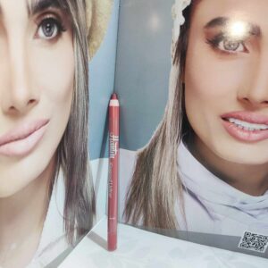خط لب هانتین شماره 101