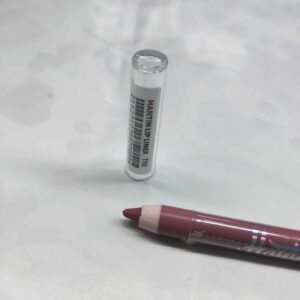 خط لب هانتین شماره 110