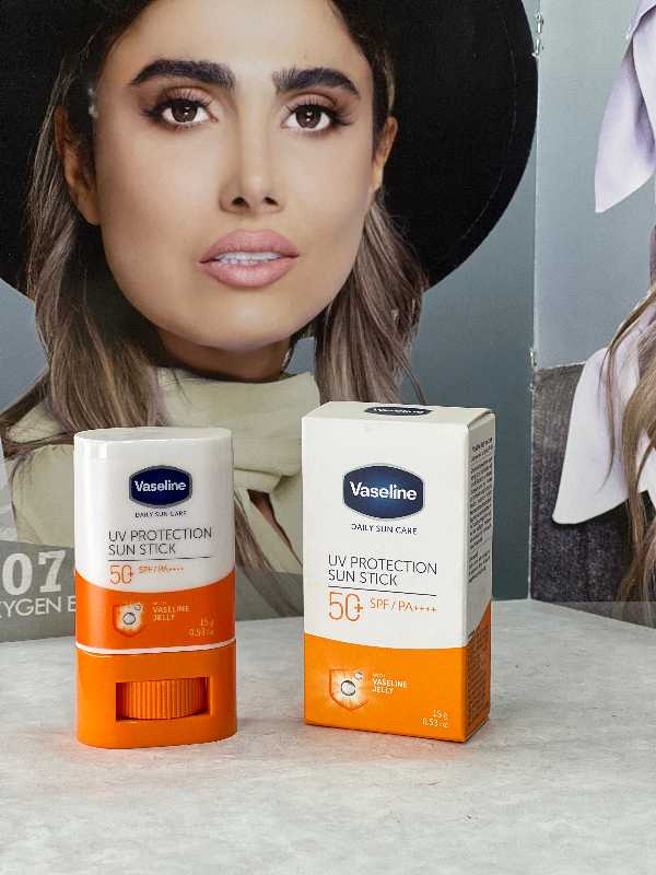 ضد آفتاب استیکی وازلین SPF50