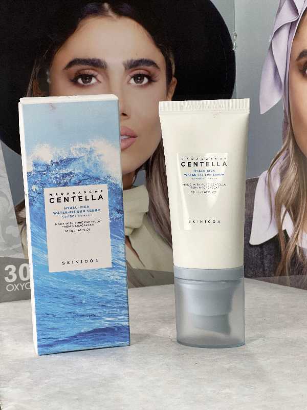 ضد آفتاب هیالو سیکا اسکین 1004 سنتلا