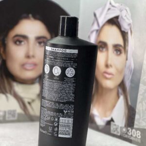 شامپو مو ترزمی مدل Flawless مناسب برای موهای فر حجم 685 میل