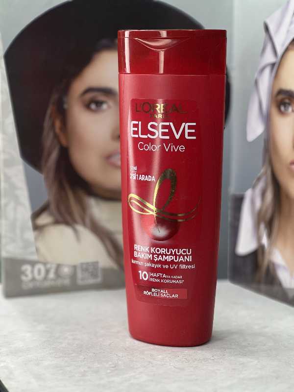 شامپو لورآل قرمز مناسب موهای رنگ شده 360 میلی لیتر