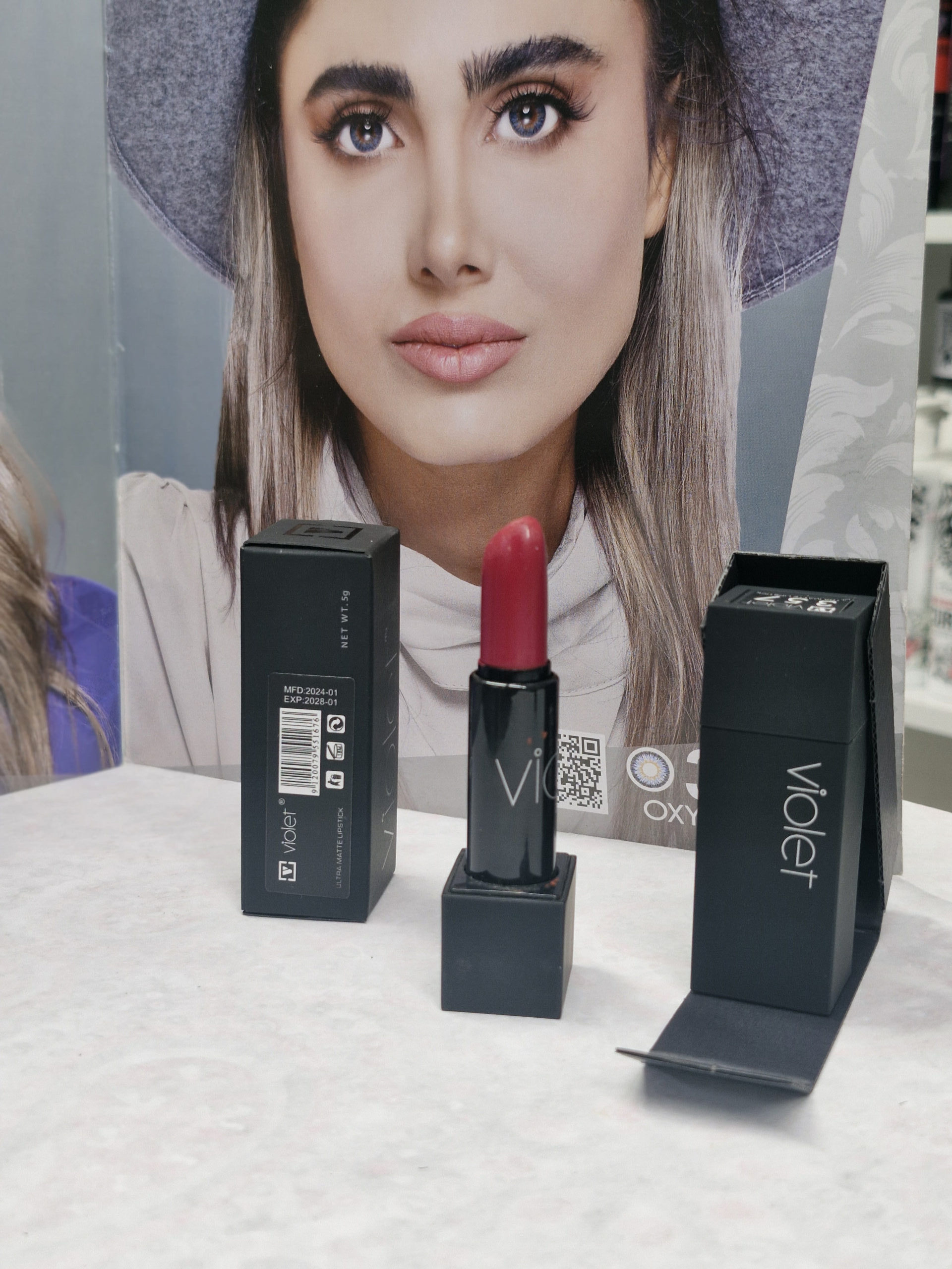 رژ لب جامدویولت 357