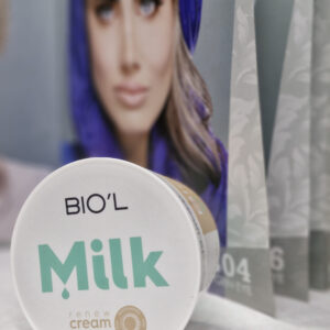 کرم کاسه ای مرطوب کننده شیر و جو بیول