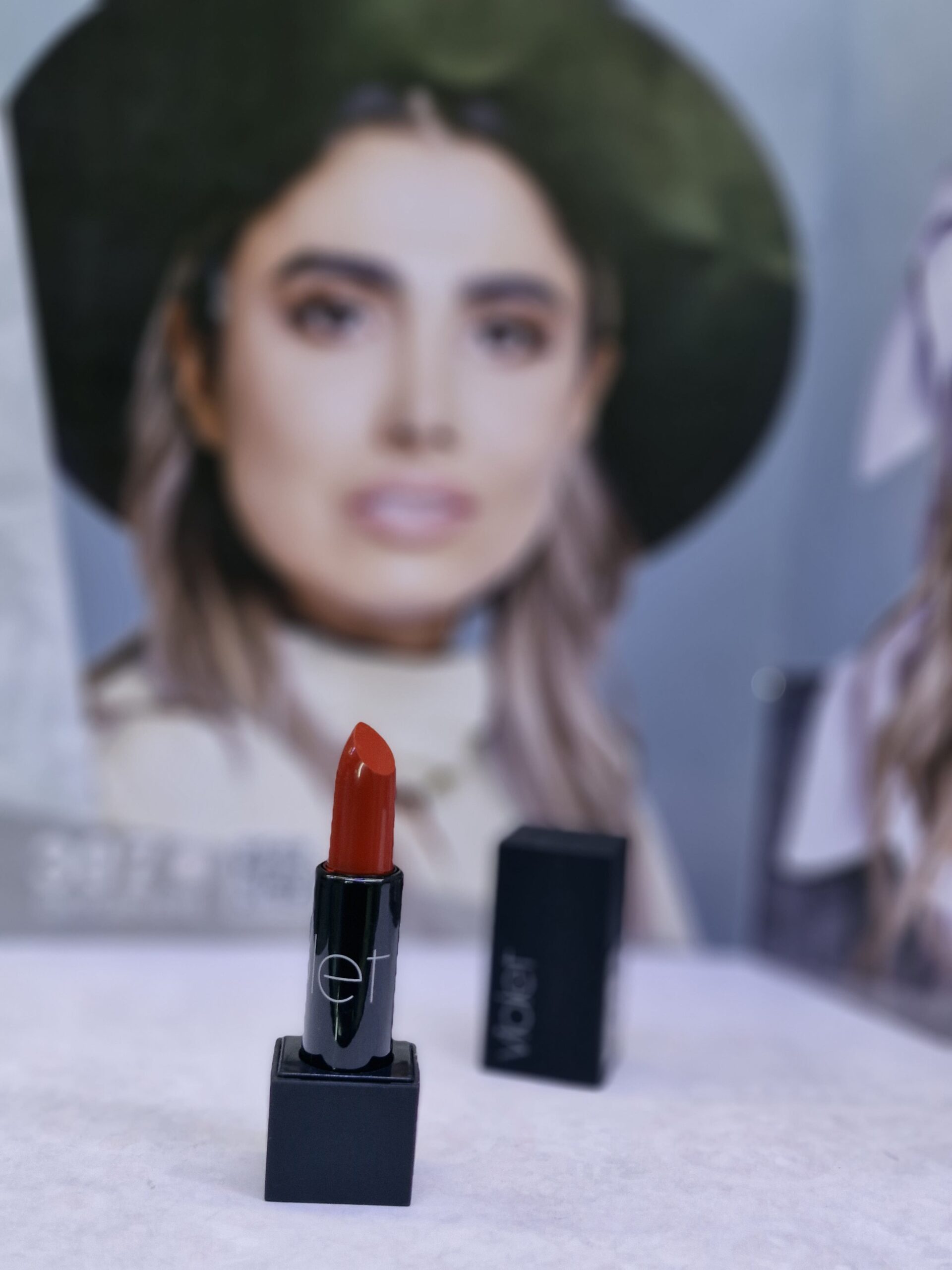 رژلب جامد مات ویولت 346