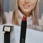 رژلب مخملی 821 ویولت