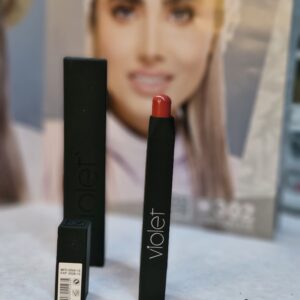 رژلب مخملی پیچی 833 ویولت