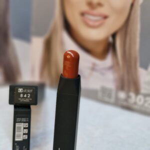 رژلب مخملی پیچی 842 ویولت