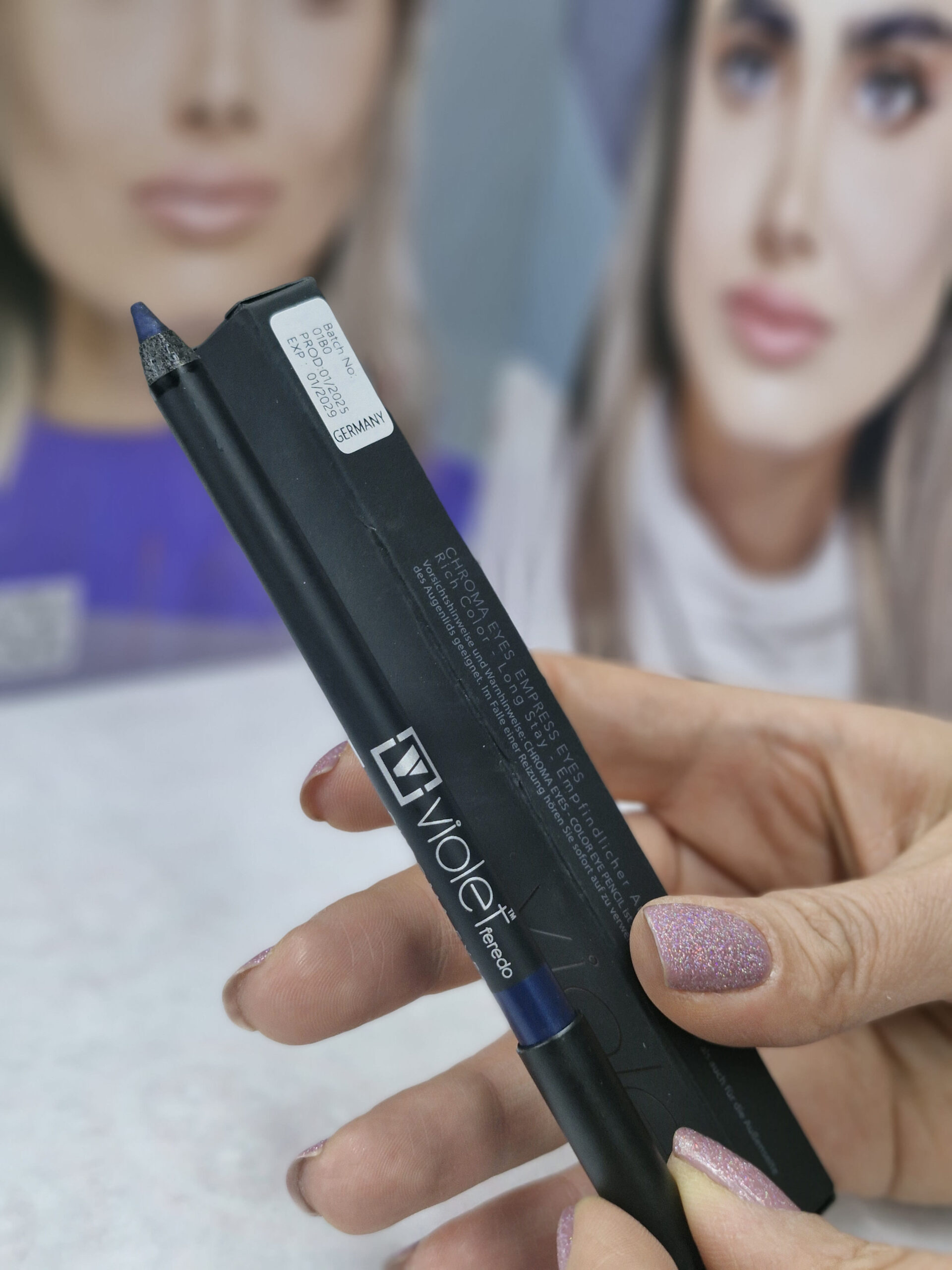 مداد آبی چشم ویولت