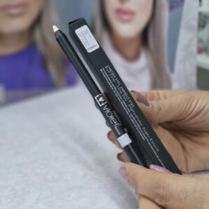 مداد چشم سفید ویولت