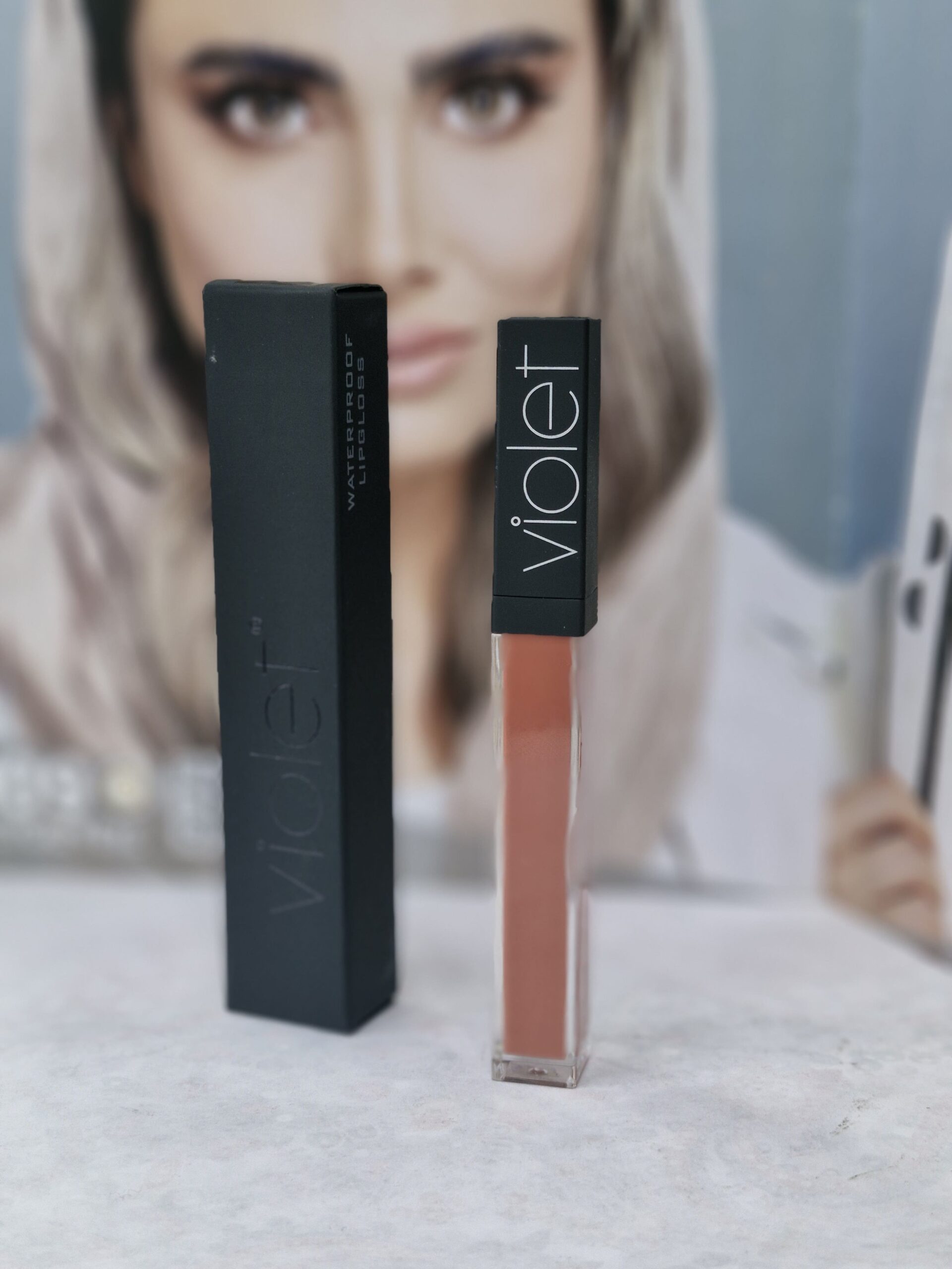 رژلب مایع ویولت شماره 146