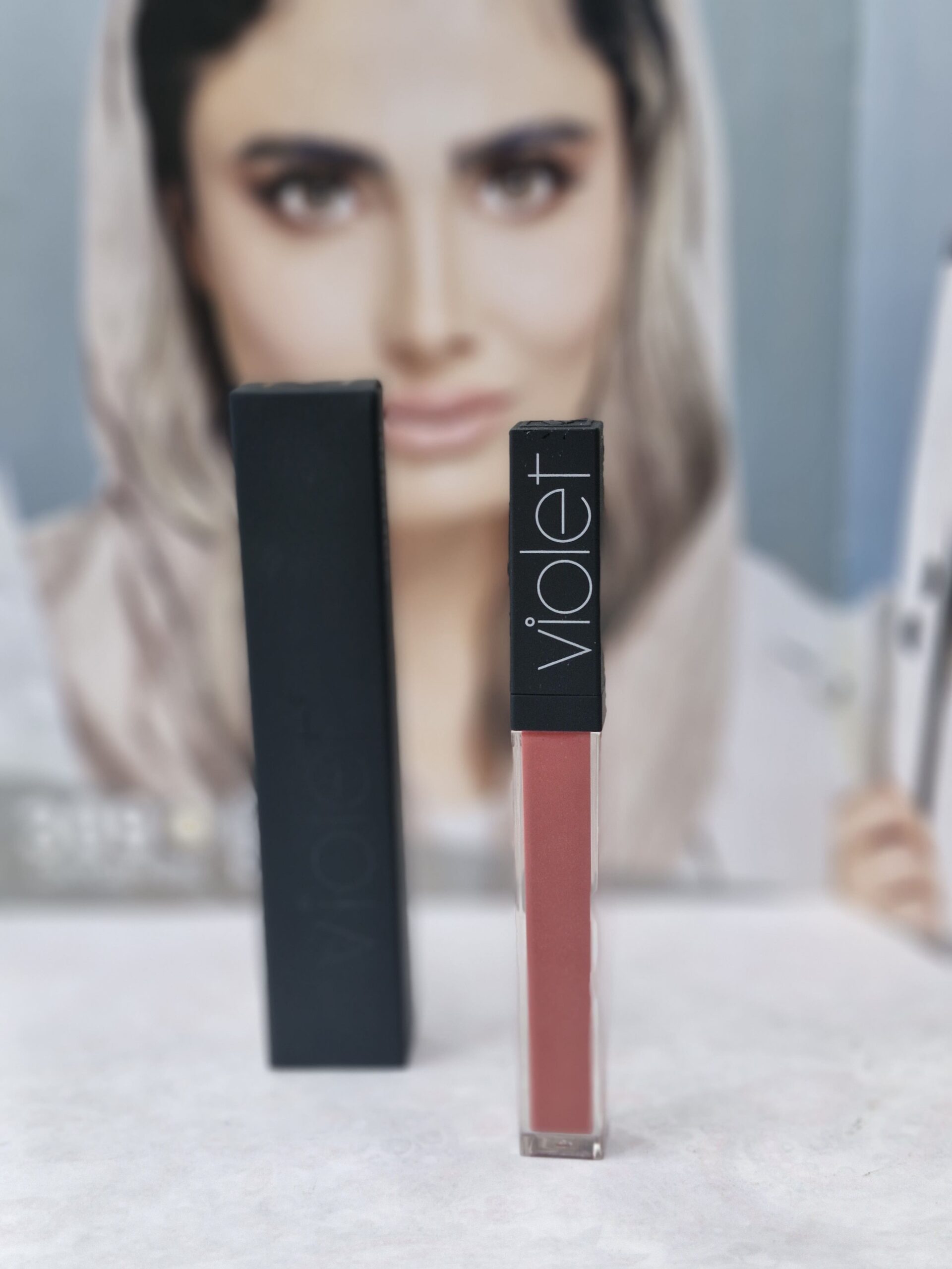 رژلب مایع ویولت شماره 145