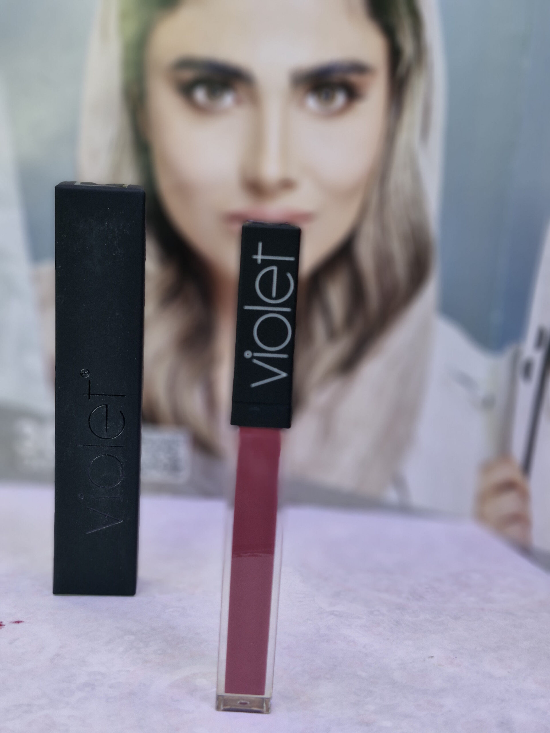 رژ لب مایع ویولت شماره 159