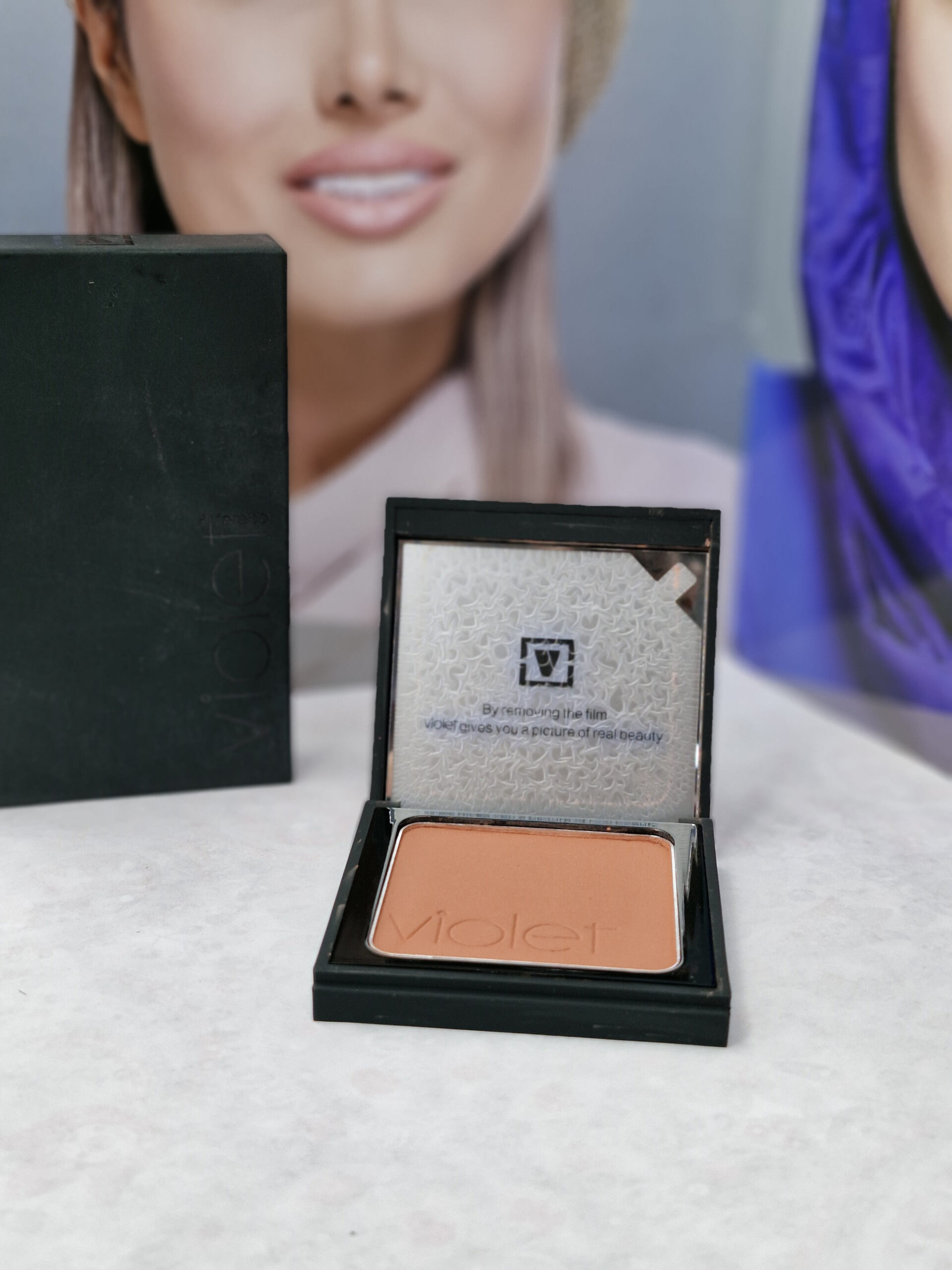 رژگونه مایع ویولت شماره 03