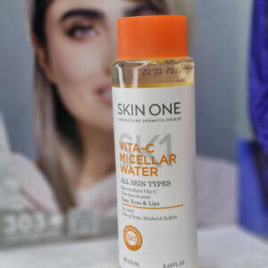 محلول پاک کننده آرایش ویتامین سی اسکین وان