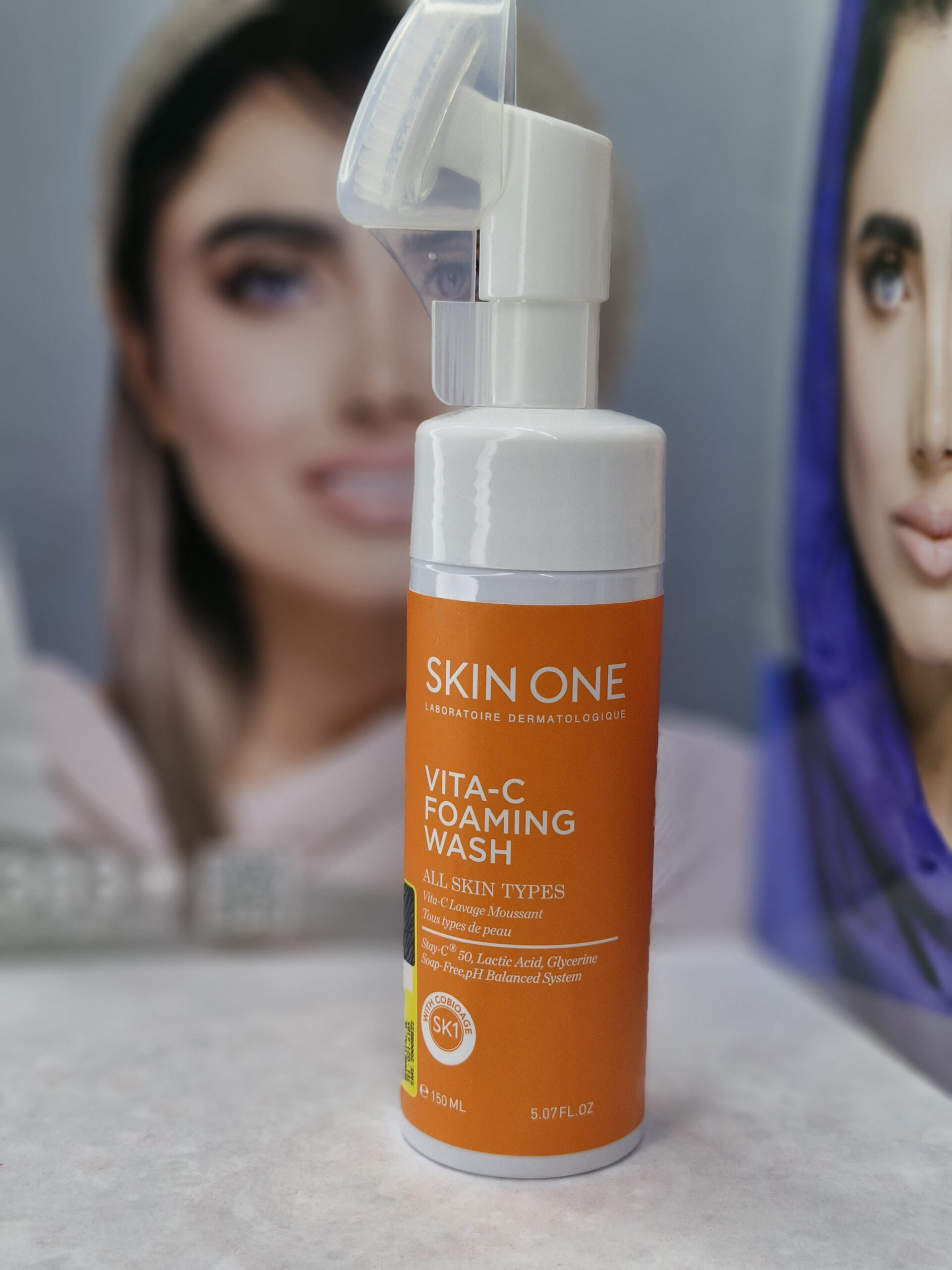 فوم شوینده ویتامین سی اسکین وان