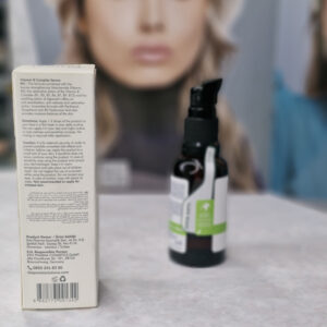 سرم ترمیم کننده نیاسینامید 10٪ و ویتامین B کمپلکس پیورست