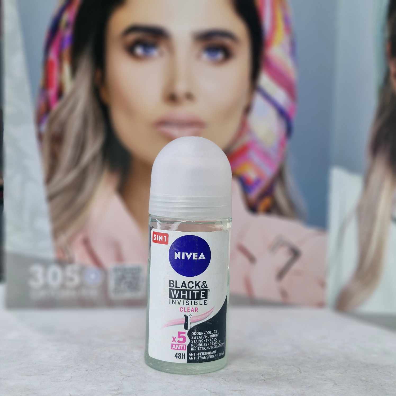 مام رول ضد تعریق زنانه نیوآ مدل Black & White Clear حجم 50 میل