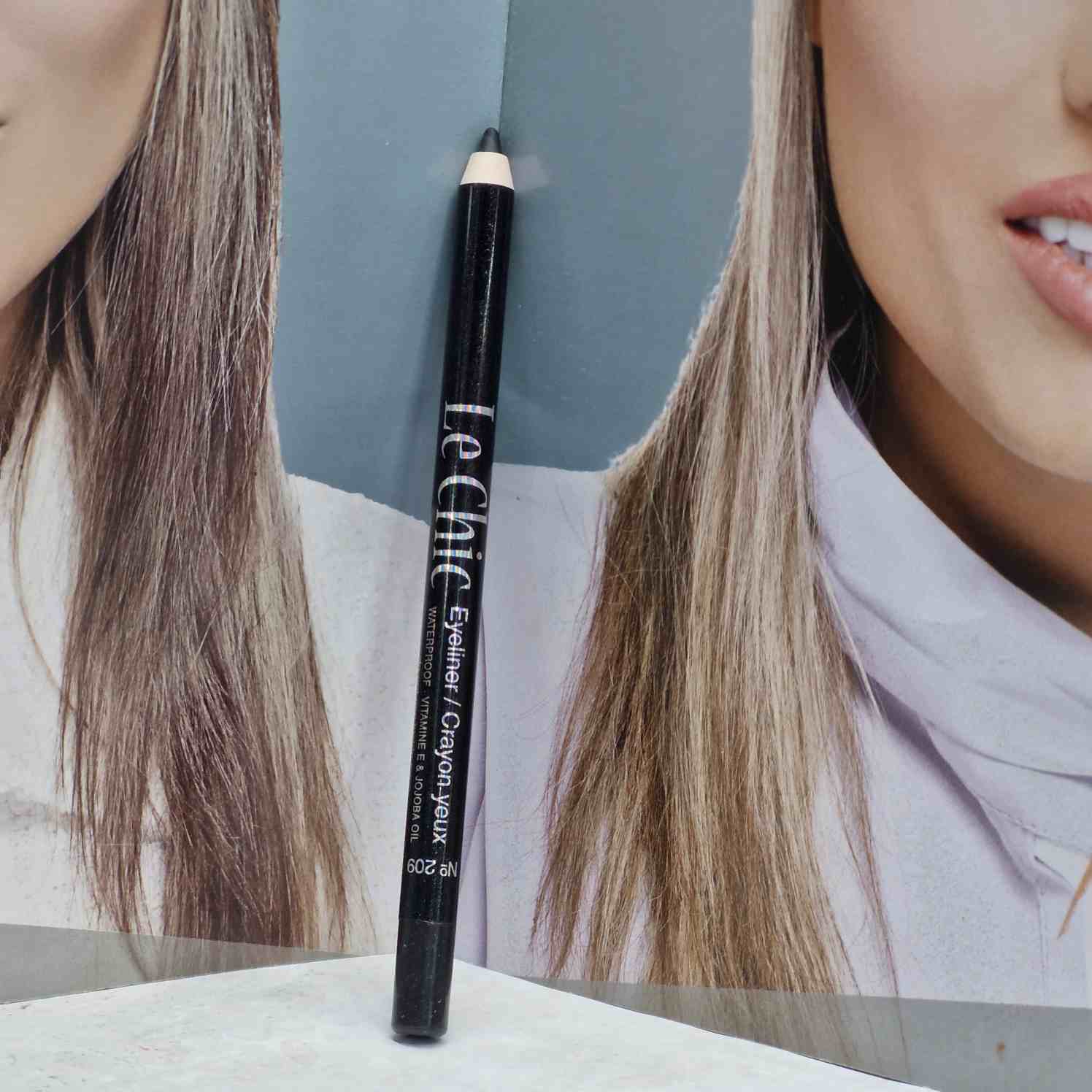 مداد چشم لچیک دودی اکلیلی شماره 209