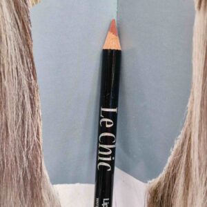 مداد لب لچیک شماره 107