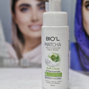 فوم شستشوی ماچا و نیاسینامید بیول