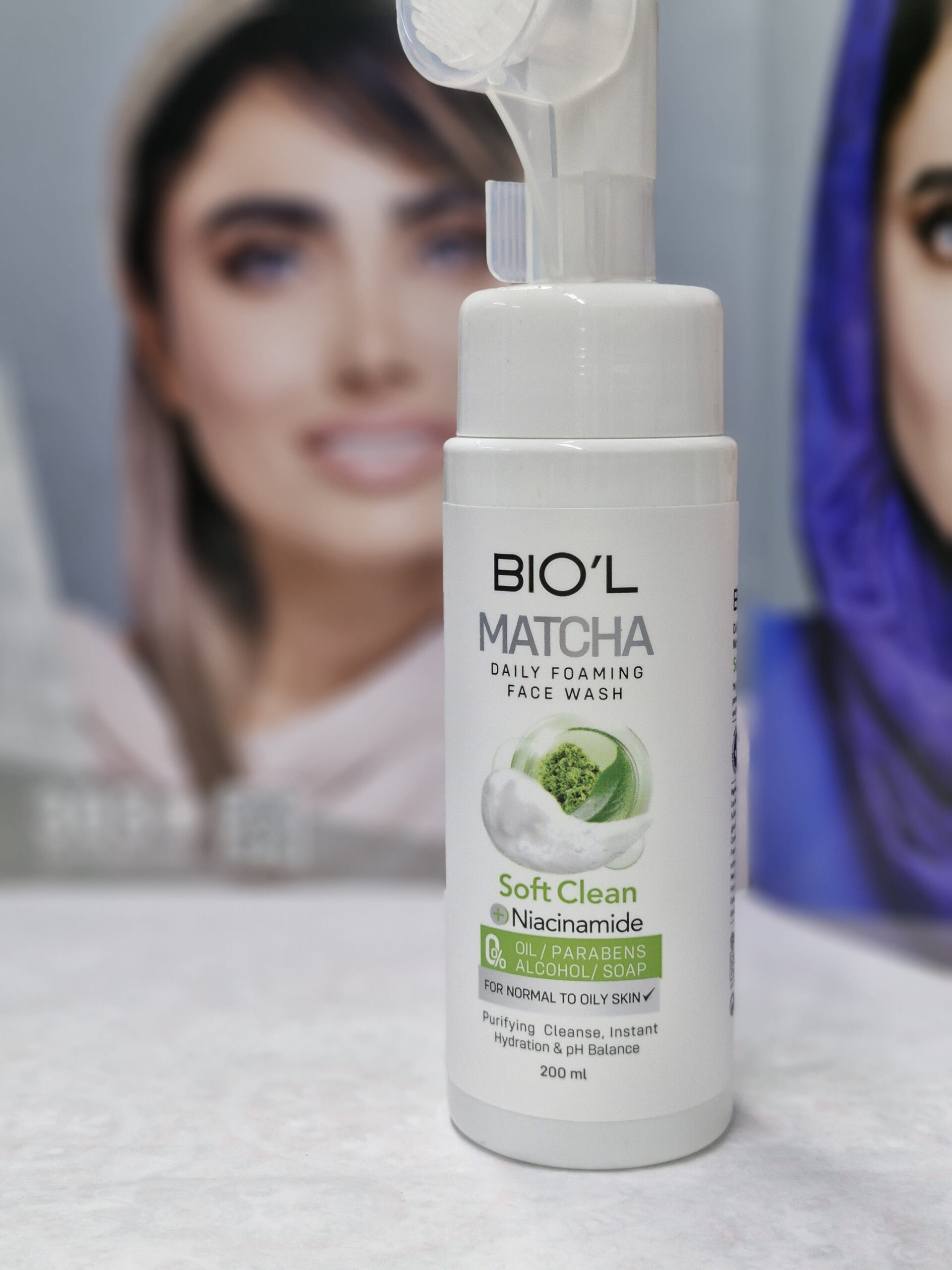 فوم شستشوی ماچا و نیاسینامید بیول