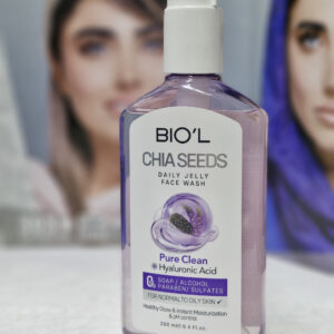 ژل شستشو صورت دانه چیا و هیالورونیک اسید بیول