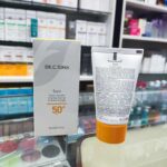 خرید - کرم ضدآفتاب بی رنگ SPF50 فارماسی 50 میل